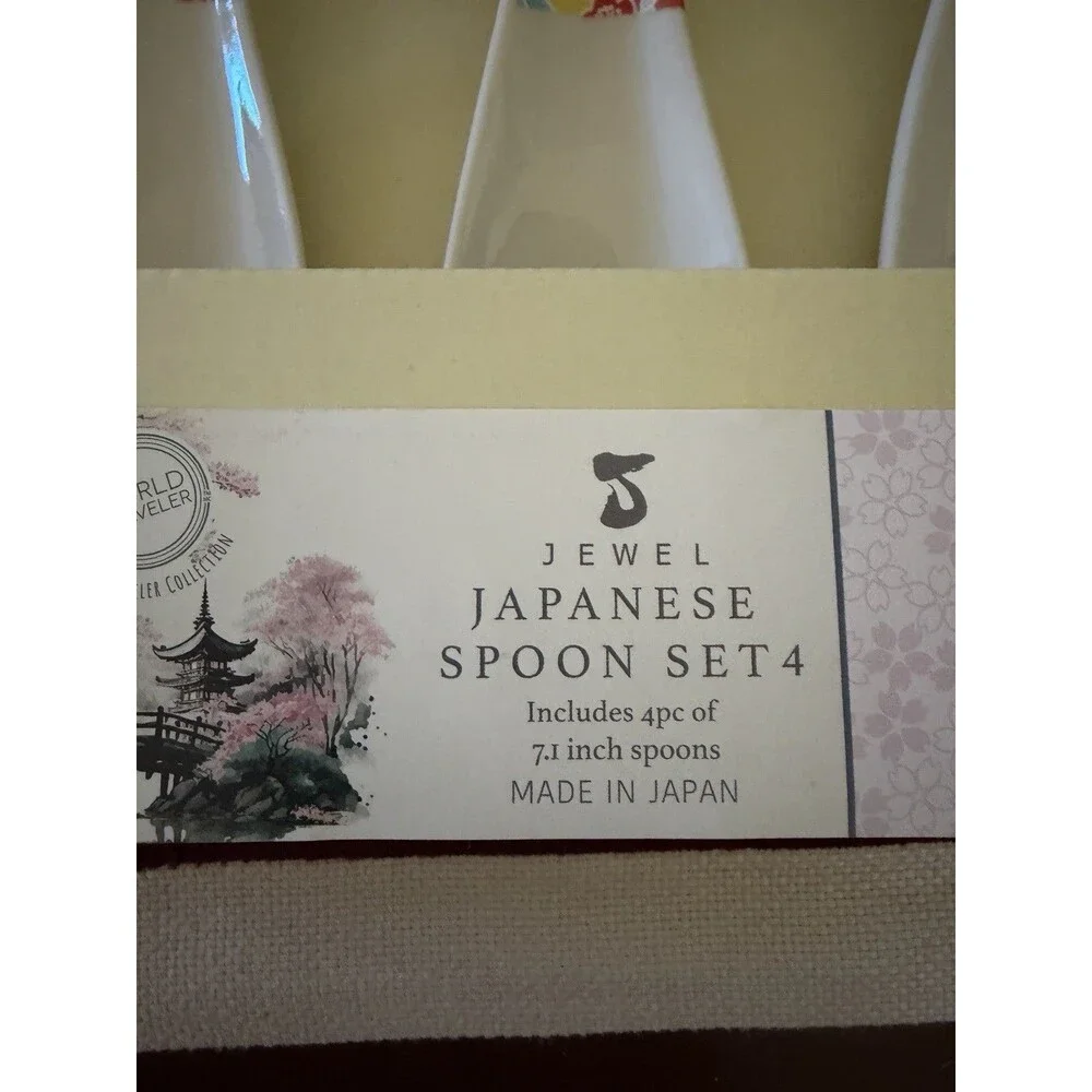 World Traveler Collection Jewel Japanese Spoon Set of 4 in  Floral Patterns